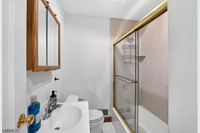 319 Runyon Ave, Middlesex, NJ 08846 - Photo 30