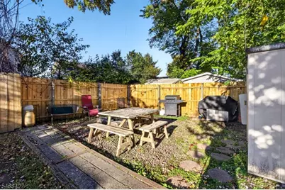 319 Runyon Ave, Middlesex, NJ 08846 - Photo 34