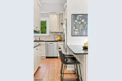 31 Stockton St, Bloomfield Twp., NJ 07003 - Photo 14
