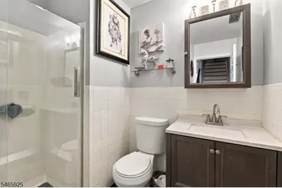 487 S 13th St, Newark, NJ 07103 - Photo 20