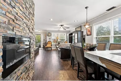 487 S 13th St, Newark, NJ 07103 - Photo 10