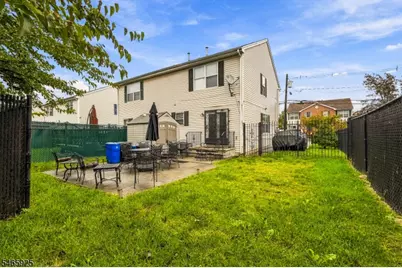 487 S 13th St, Newark, NJ 07103 - Photo 36