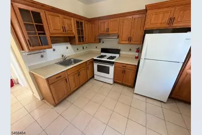 106 Graham Ave, Paterson, NJ 07508 - Photo 6