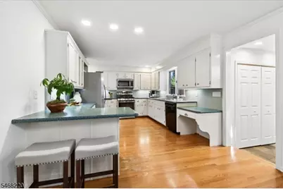 74 Woodland Rd, Madison, NJ 07940 - Photo 8