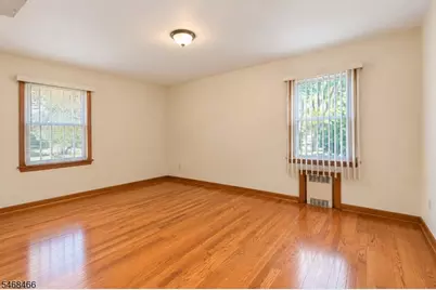 154 Locust Ave, Garwood, NJ 07027 - Photo 12