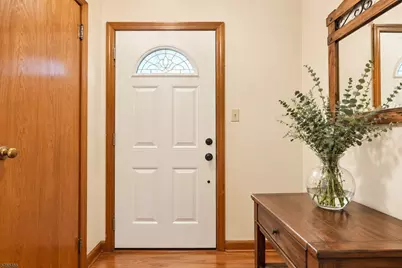 154 Locust Ave, Garwood, NJ 07027 - Photo 2