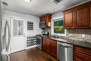 519 Davsel Rd, Roxbury Township, NJ 07850 - Photo 2