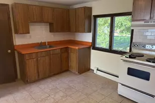 186 River Rd, Franklin Township, NJ 08801 - Photo 4