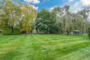 226 Hollywood Ave, Fairfield, NJ 07004 - Photo 10