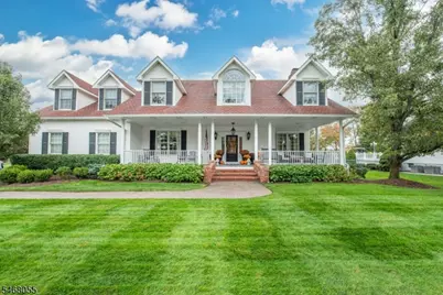 226 Hollywood Ave, Fairfield, NJ 07004 - Photo 1