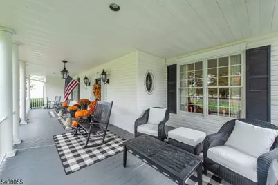 226 Hollywood Ave, Fairfield, NJ 07004 - Photo 2