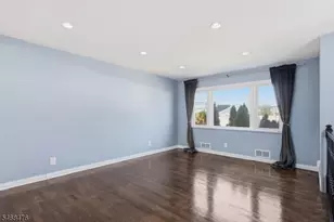 7 Winthrop Rd, Franklin Township, NJ 08873 - Photo 8