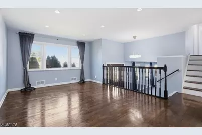 7 Winthrop Rd, Franklin Township, NJ 08873 - Photo 6