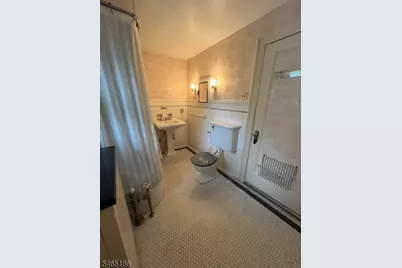 5 Upland Way, Verona, NJ 07044 - Photo 20