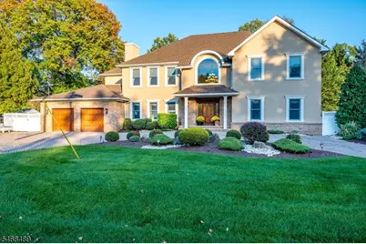 21 Stafford Rd, Woodbridge Township, NJ 07067 - Photo 2