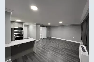 285 Aycrigg Ave #6F, Passaic, NJ 07055 - Photo 6
