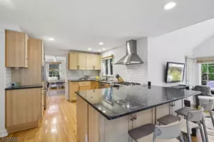 68 Crescent Pl, Millburn, NJ 07078 - Photo 18
