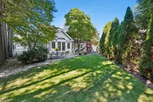 68 Crescent Pl, Millburn, NJ 07078 - Photo 46