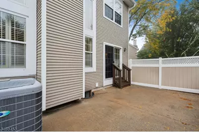 61 Dorchester Dr, Bernards Township, NJ 07920 - Photo 10