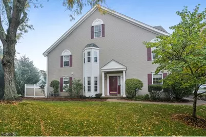 61 Dorchester Dr, Bernards Township, NJ 07920 - Photo 2
