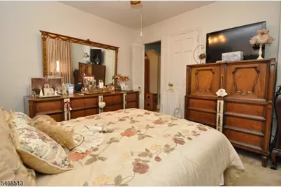 241 Henley Ave, New Milford, NJ 07646 - Photo 28