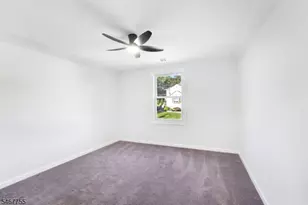 17 Minns Ave, Wayne, NJ 07470 - Photo 6