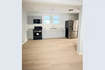 34 Tichenor Ter, Irvington, NJ 07111 - Photo 4