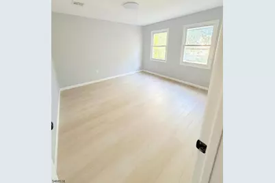 34 Tichenor Ter, Irvington, NJ 07111 - Photo 10