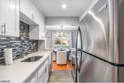 100 Pierson Miller #F32, Pompton Lakes, NJ 07442 - Photo 8