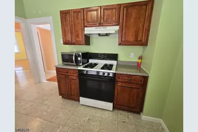 19 Floyd Ave, Bloomfield, NJ 07003 - Photo 4