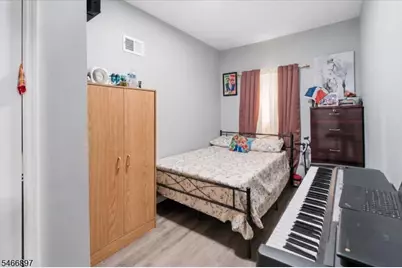 87 E 17th St, Paterson, NJ 07524 - Photo 12