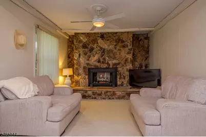 118 Vogel Pl, Middlesex, NJ 08846 - Photo 6