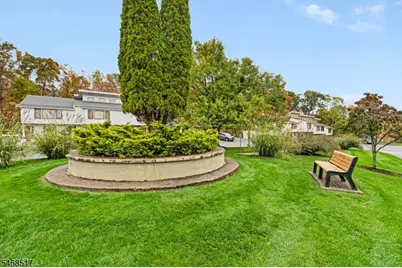 386 Mohegan Cir, Andover Township, NJ 07848 - Photo 18
