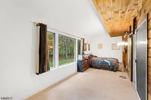 386 Mohegan Cir, Andover Township, NJ 07848 - Photo 12