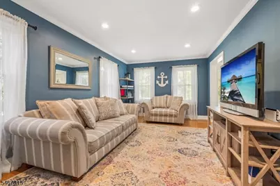 240 W Hanover Ave, Morris Township, NJ 07960 - Photo 16