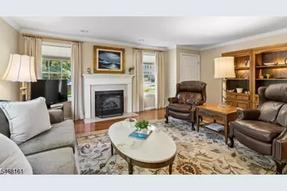 1 Gatehouse Ct, Morris Township, NJ 07960 - Photo 4
