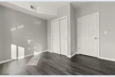 168 Sherman Ave #2L, Newark, NJ 07114 - Photo 8