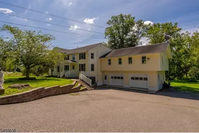 223 Pleasant Run Rd, Readington, NJ 08853 - Photo 24