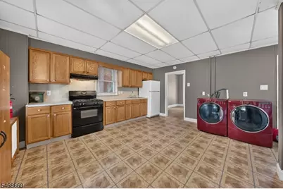 21 Henderson St, Phillipsburg, NJ 08865 - Photo 28