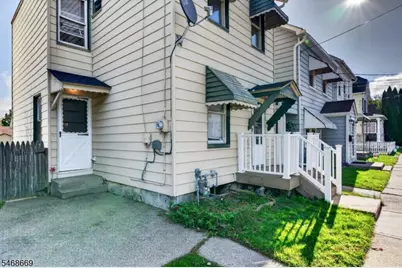 21 Henderson St, Phillipsburg, NJ 08865 - Photo 4
