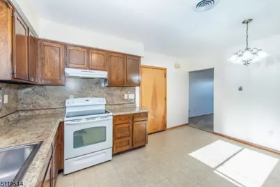 358 Union Blvd #2, Totowa, NJ 07512 - Photo 16