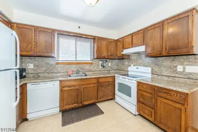 358 Union Blvd #2, Totowa, NJ 07512 - Photo 14