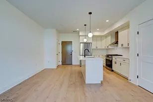 20 Encampment Ct 111, Montville Township, NJ 07082 - Photo 6