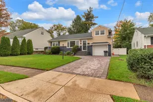 61 Luisser St, Clifton, NJ 07012 - Photo 2