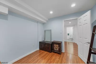 313 Suttons Lane, Edison Twp., NJ 08817 - Photo 30