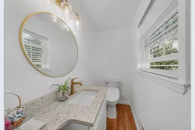 313 Suttons Lane, Edison Twp., NJ 08817 - Photo 20