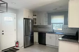 313 Knox Way, Hopatcong, NJ 07843 - Photo 2