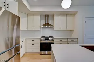 20 Encampment Ct 211, Montville Township, NJ 07082 - Photo 6