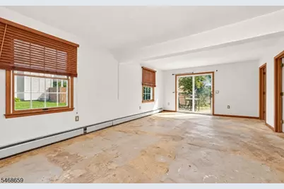 928 Liberty St, Belvidere, NJ 07823 - Photo 16