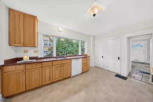 58 Mountain Ave, Millburn, NJ 07041 - Photo 12